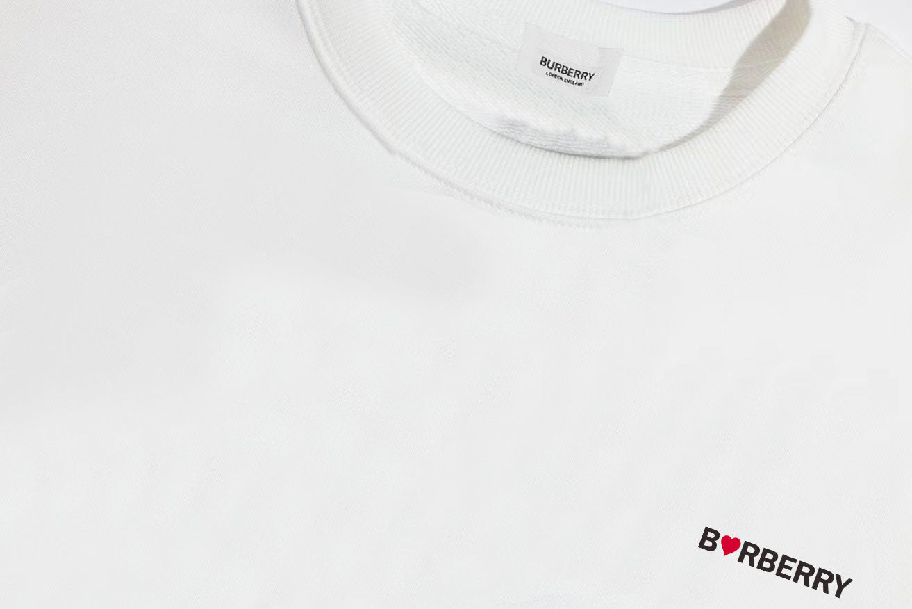 【 Burberry 旗艦店】ご好評に付き再入荷！！