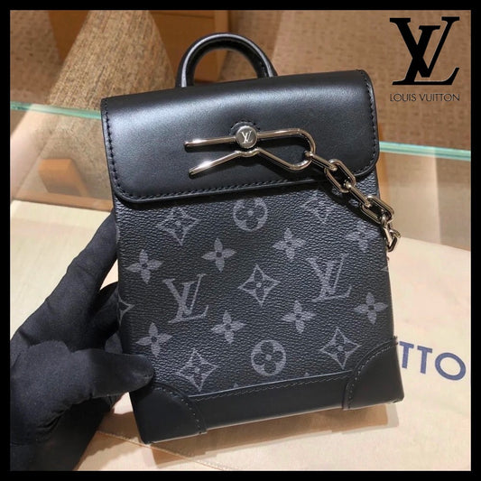 【外出のお供に♪】Louis Vuitton ショルダーバッグ M82774
