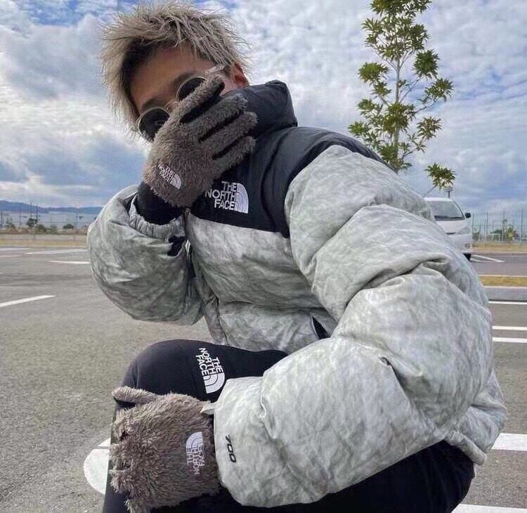 【The North Face x Supreme】 ダウンジャケット【即日出荷】