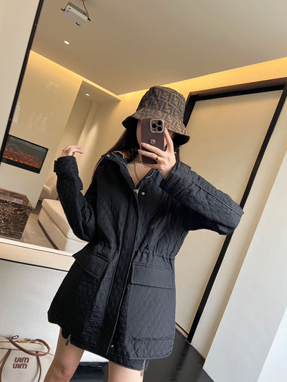 BURBERRY ダウンジャケット SS96785