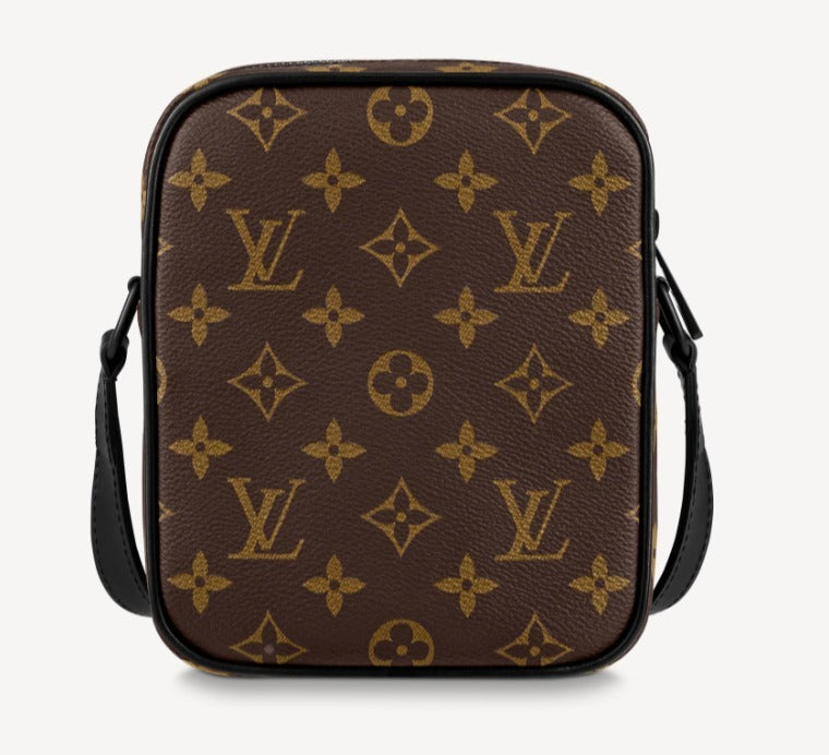 【男性必見】ルイヴィトンバッグ ウエアラブルウォレット