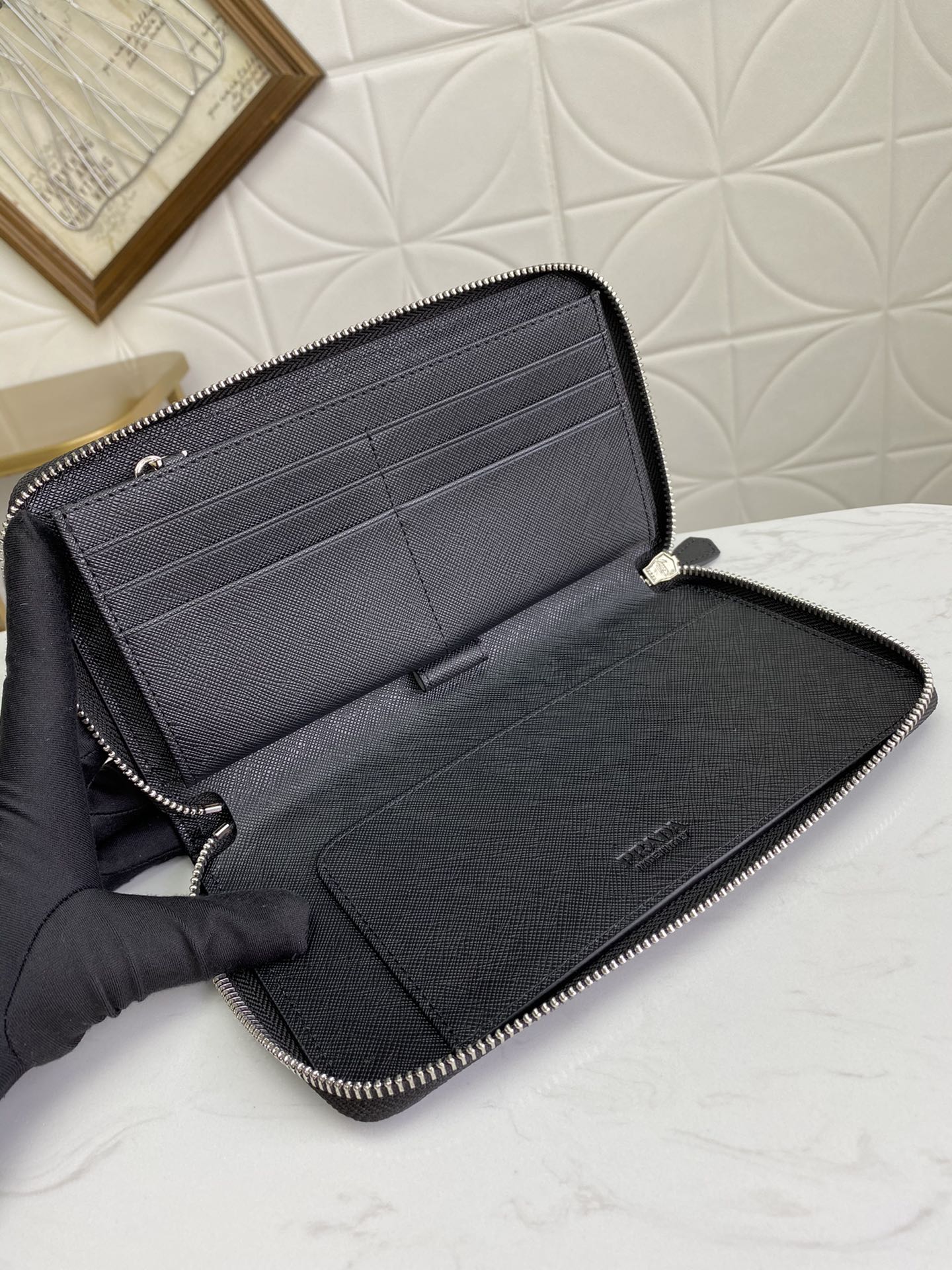 PRADA(プラダ) 財布 21x12cm