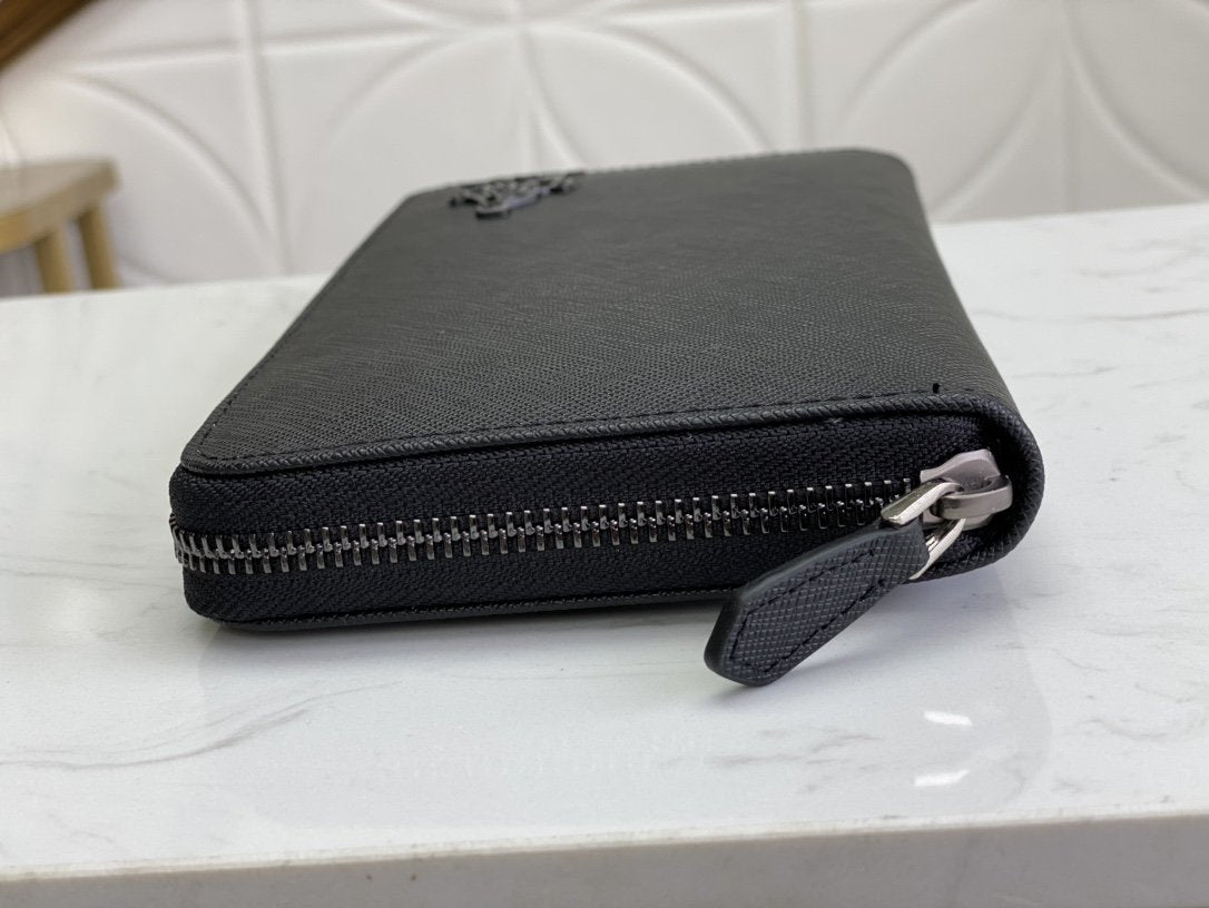 PRADA(プラダ) 財布 21x12cm