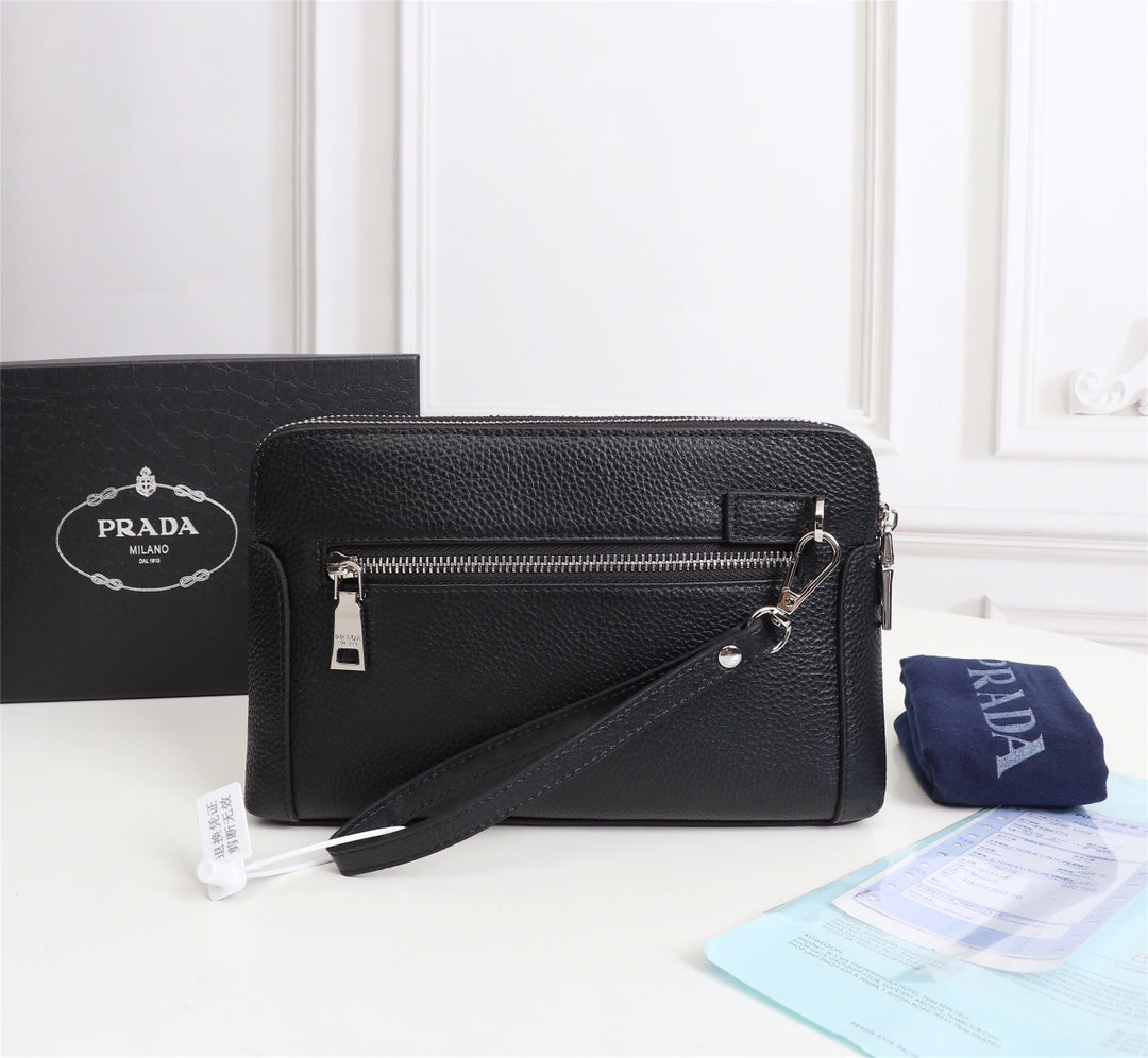 【PRADA 公式 旗艦店】プラダ クラッチバッグ当日出荷 好評に付き再入荷！24*14*5CM