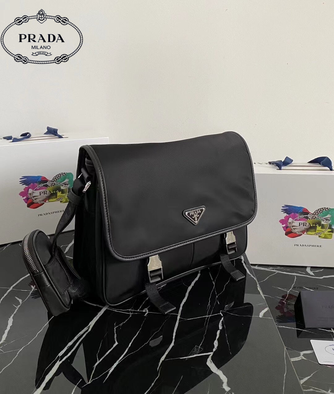 【 PRADA 公式旗艦店】プラダ ショルダーバッグ 当日出荷 好評に付き再入荷！32*24*12CM