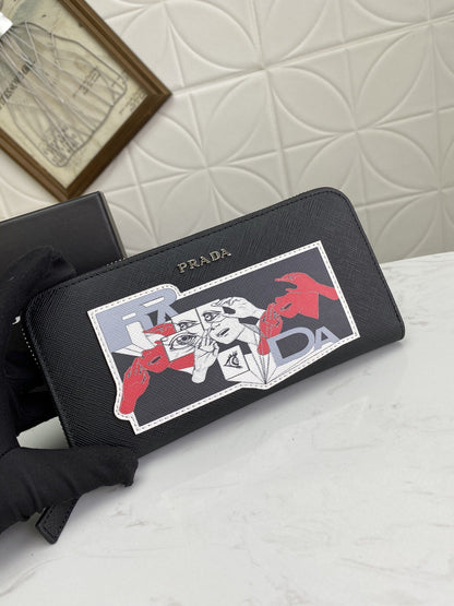PRADA(プラダ) 財布19x12cm