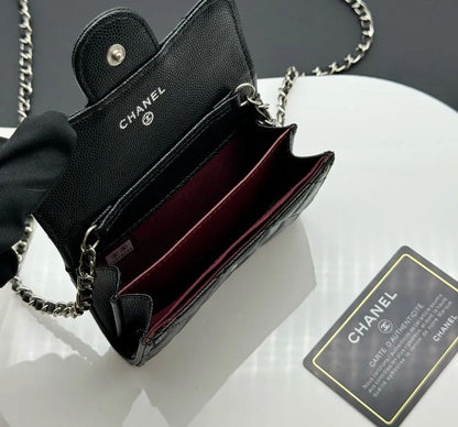 Chanel クラシック チェーン イブニング バッグ ラムスキン AP0238