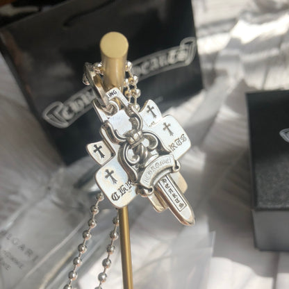 Chrome Hearts(クロムハーツ)3段ソードとホーリーソードサンスクリットペンダントネックレス