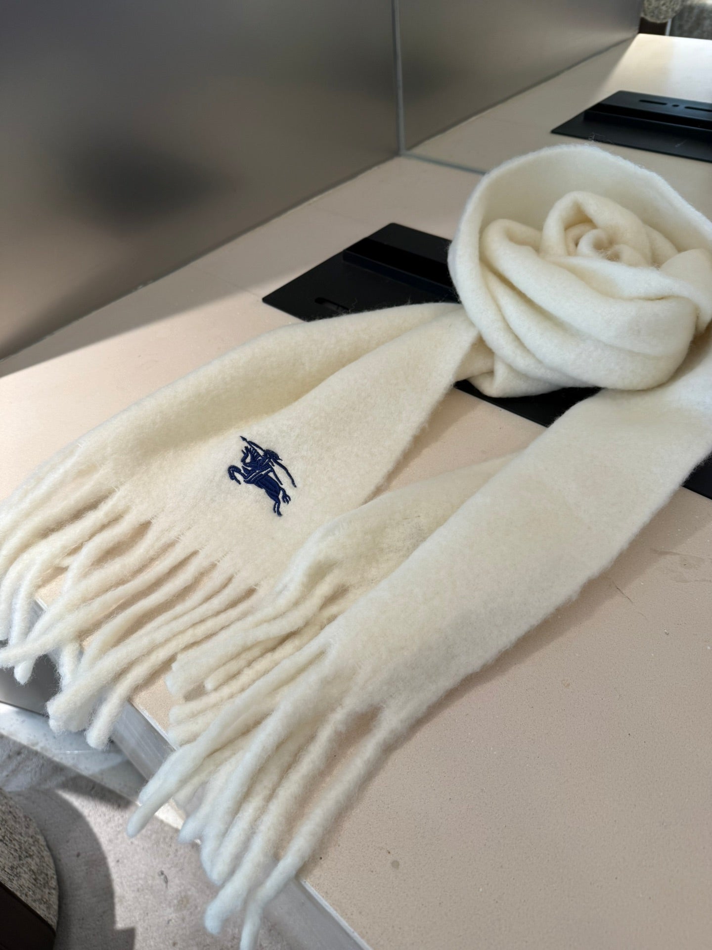 【BURBERRY バーバリー】スカーフ23*185CM 241108