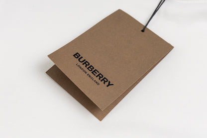 【BURBERRY 公式旗艦店】バーバリー好評に付き再入荷！