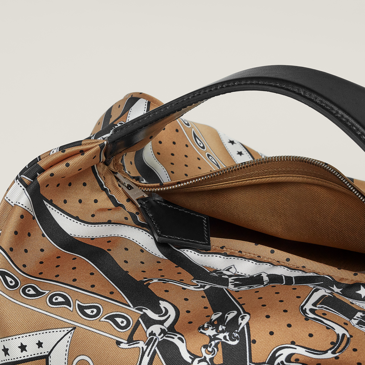 バルソワ ハンドバッグ