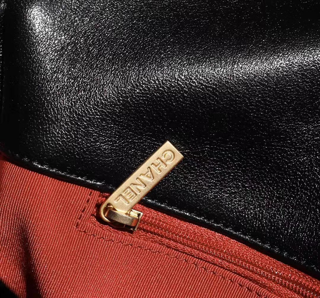 CHANEL 19 LARGE HANDBAG AS1161B0485294305