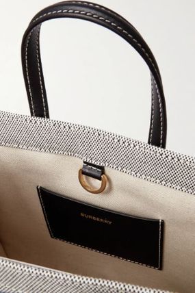 【BURBERRU】確保済★Burberry★Freyaキャンバス＆レザーミニバッグ【バッグ】
