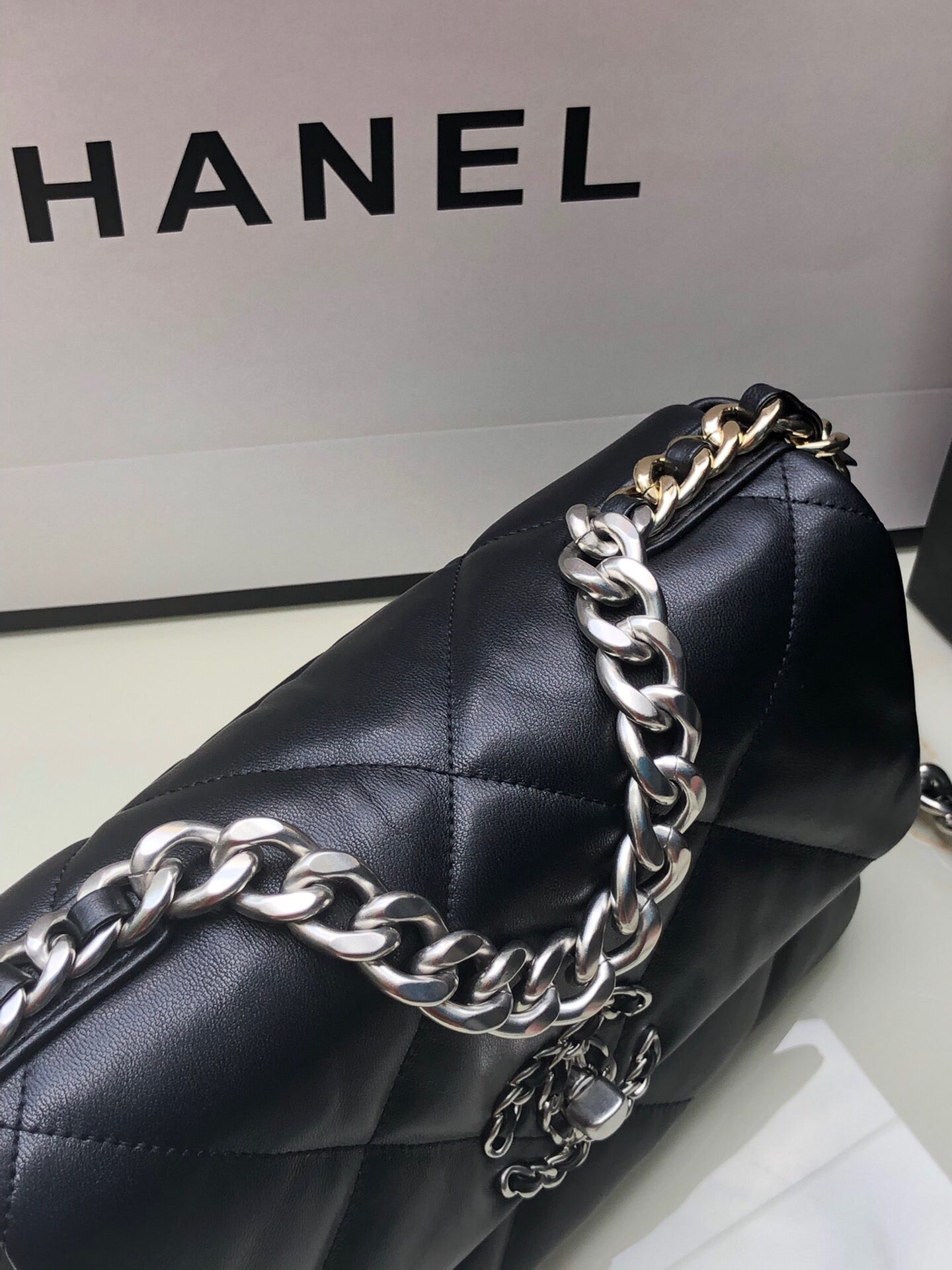 Chanel 19 small 1160