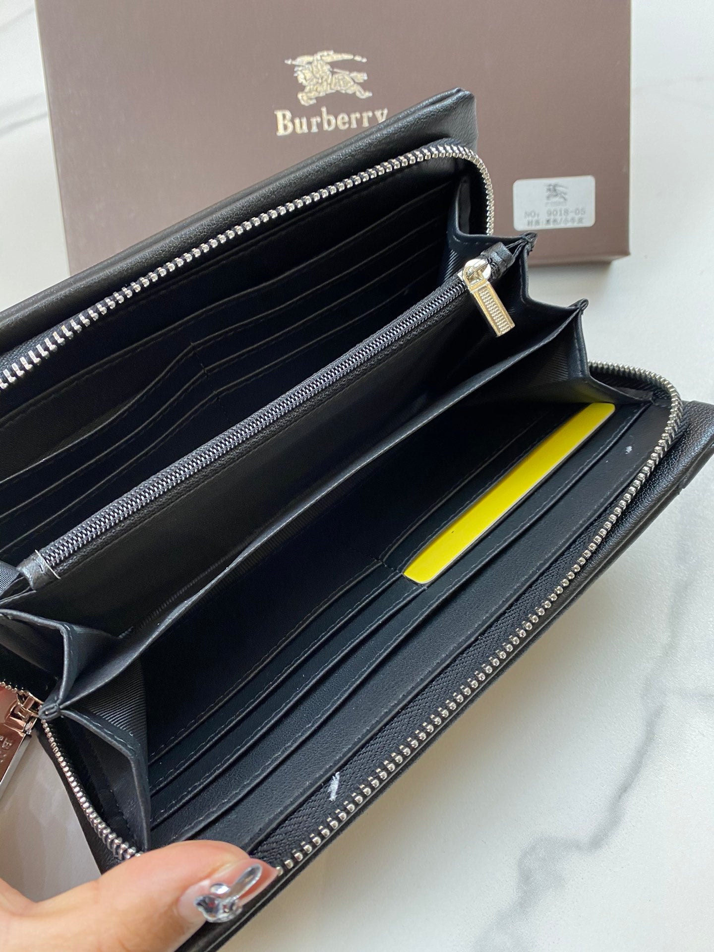 Burberry バーバリー 財布