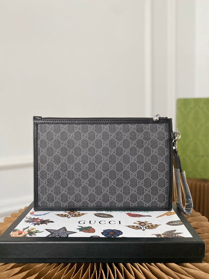 GUCCI(グッチ)クラッチバッグ 29*20cm