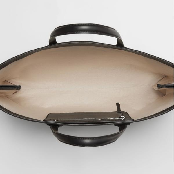 【BURBERRY】VIP価格で関送込★ロゴデティールキャンバス トート