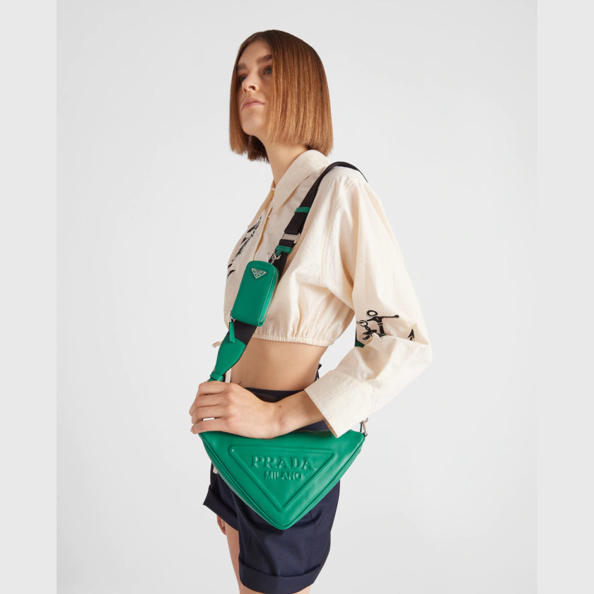 累積売上第１位☆新作☆ プラダ PRADA トライアングル レザーショルダーバッグ