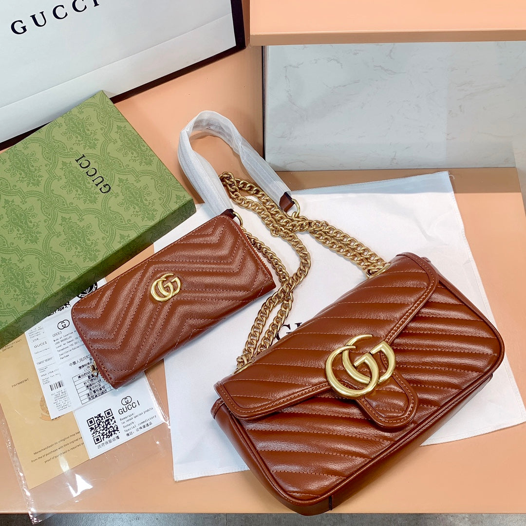 【GUCCI】バッグ GG MARMONT 476433 0OLFT 2535 クロスボディ