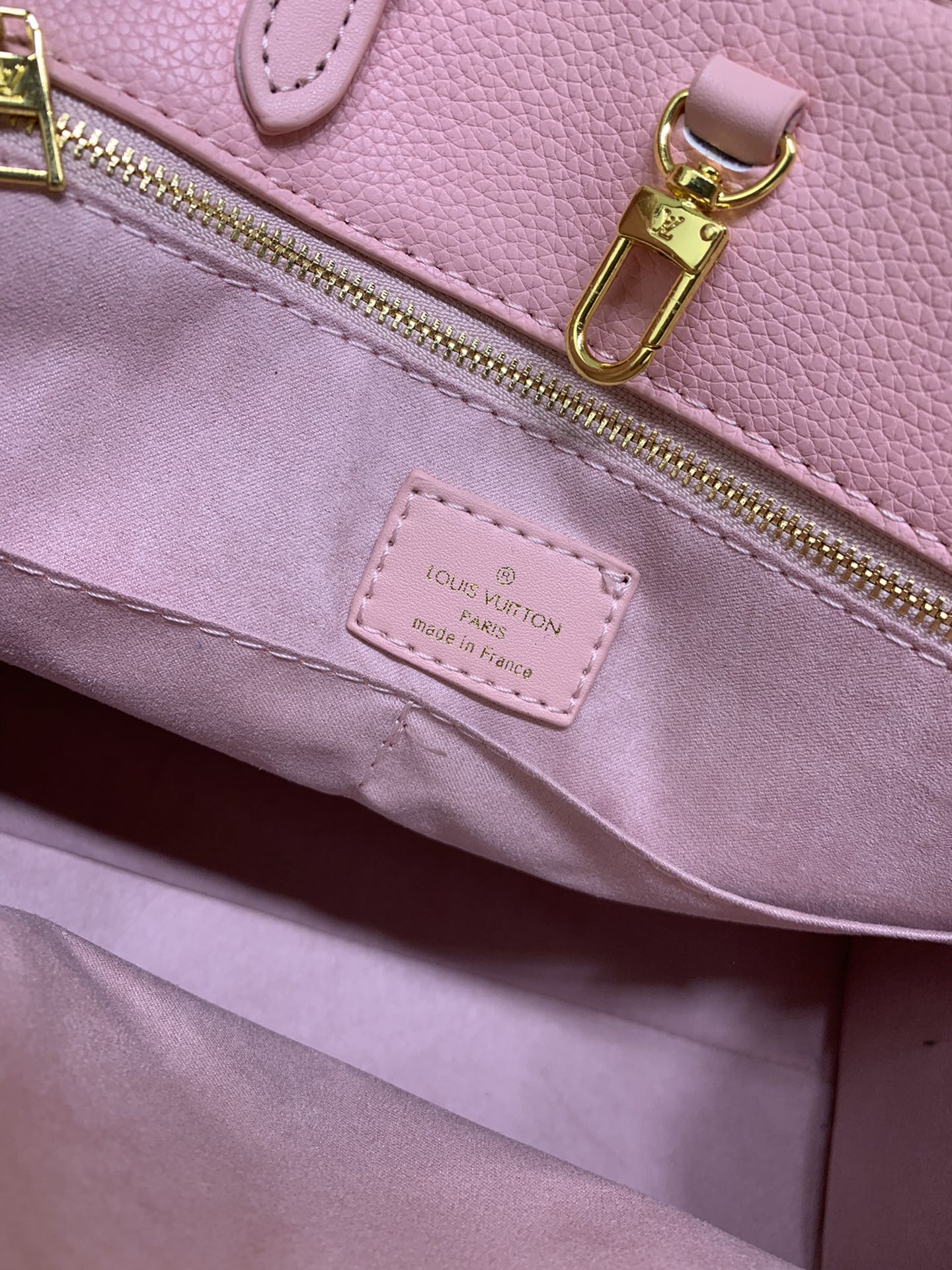 【LOUIS VUITTON】LV 新品ONTHEGO ミディアム ハンドバッグ