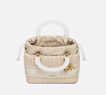 【DIOR直営】新作！ミディアム LADY DIOR