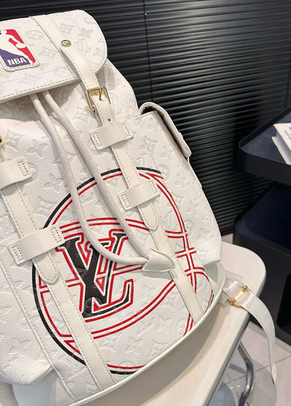 ◇Louis Vuitton◇ 春先に向けた最新スタイルのバックパック