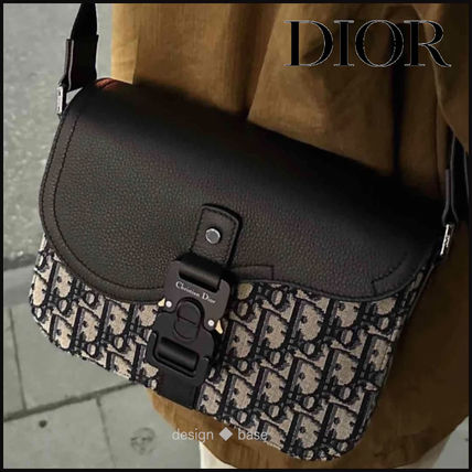 ★素敵！大人気【 DIOR 】SADDLE メッセンジャーバッグ