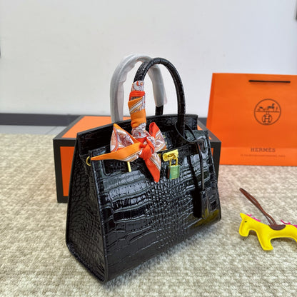 HERMES 高級ワニ革模様 プラチナバッグ