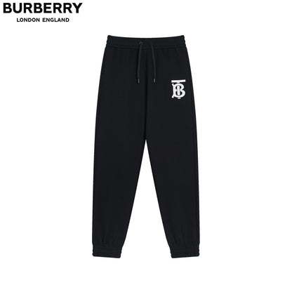 【Burberry 公式 旗艦店】24FW ラミネートロゴパンツ