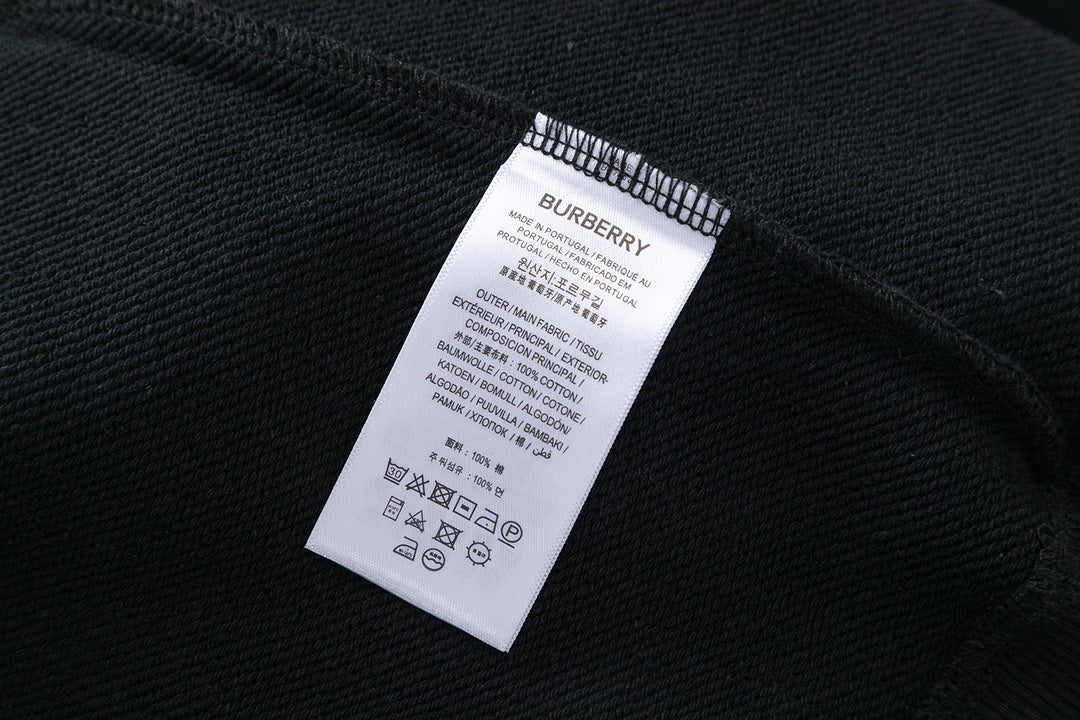 【BURBERRY】男女兼用 ご好評に付き再入荷！