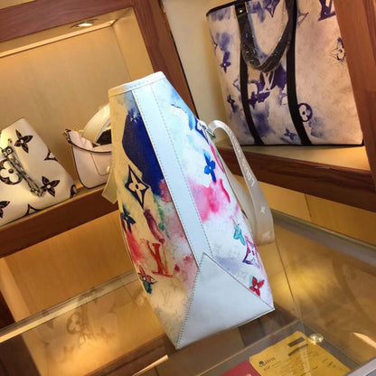 LVルイヴィトンNEWTOTEラージハンドバッグ