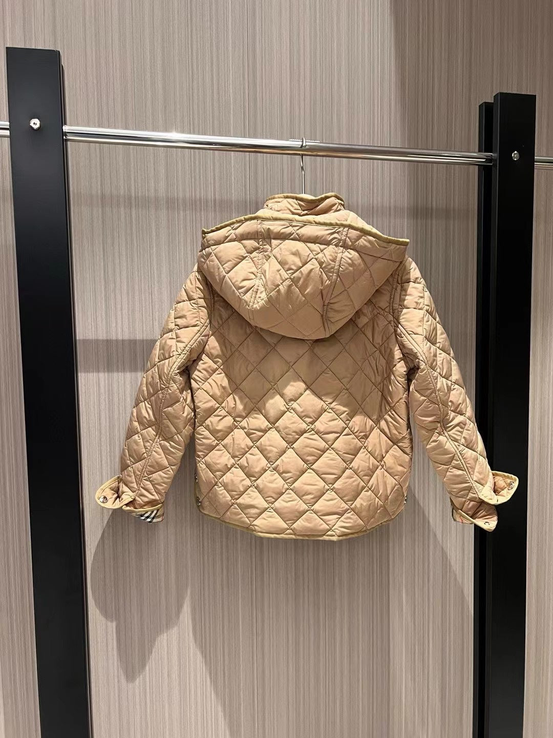 BURBERRY ダウンジャケット SS96783