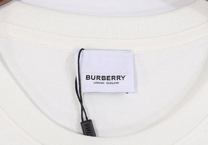 【Burberry】男女兼用、ご好評に付き再入荷！