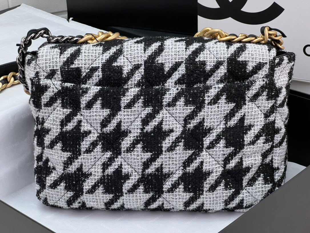 CHANEL 19 LARGE HANDBAG AS1161