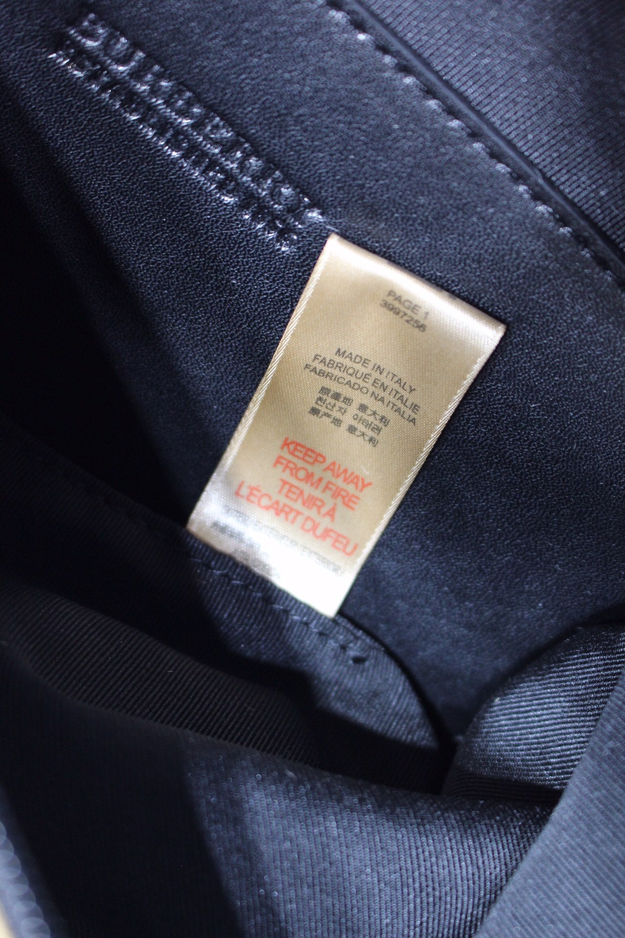 【BURBERRY 公式旗艦店】バーバリー ウエストポーチ 当日出荷 好評に付き再入荷！31*7.5*16CM