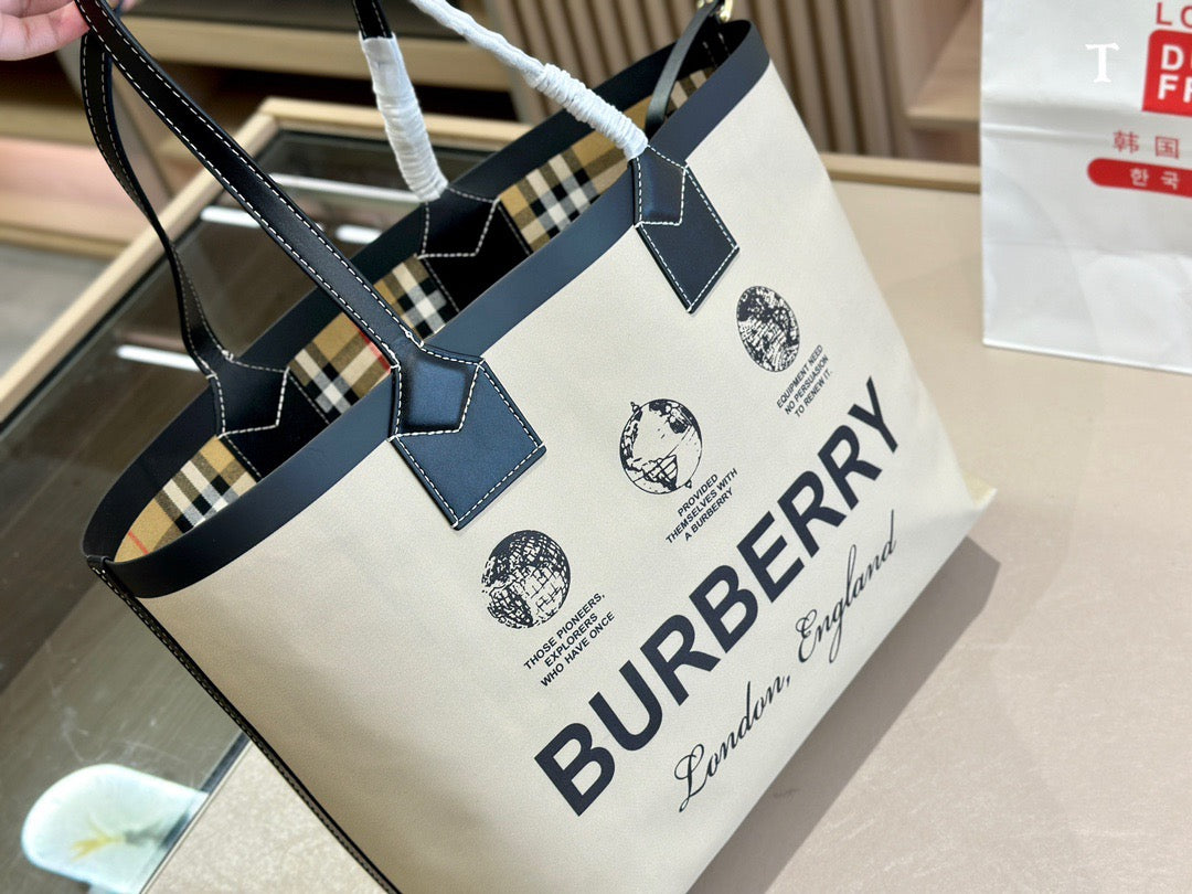 Burberry キャンバストートバッグ ストライプ柄 大容量 35*29cm