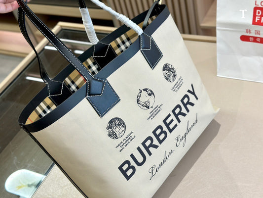 Burberry キャンバストートバッグ ストライプ柄 大容量 35*29cm