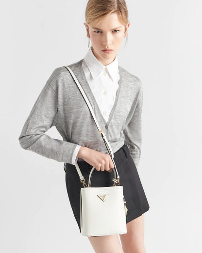 PRADAパニエ サフィアーノレザー スモールバッグ