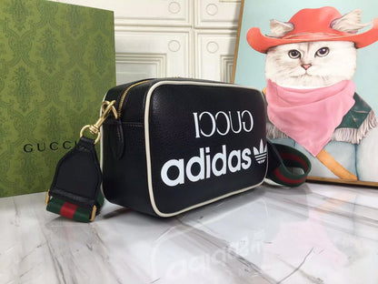 【GUCCI】アディダス x グッチ スモール カメラ バッグ