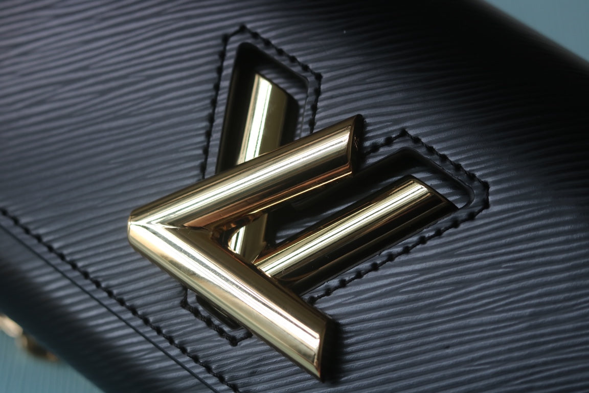 Louis Vuitton 多用途な ショルダーバッグ【ツイスト WEST】人気 M50397 M24566 M24548 M24549