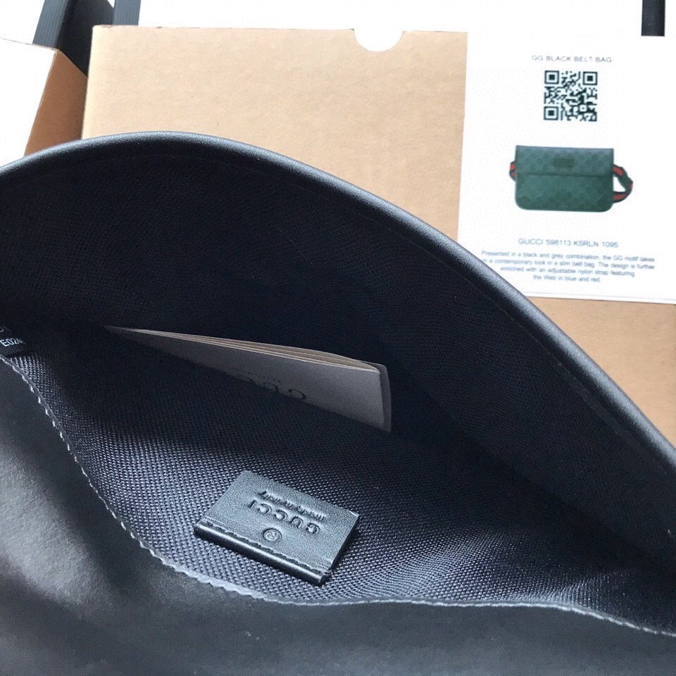 GG Black belt bag