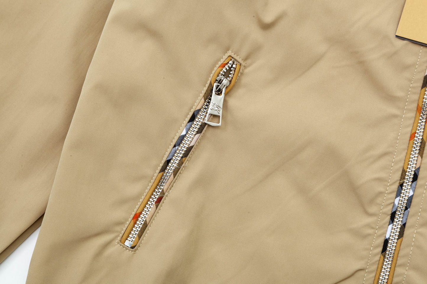 【BURBERRY】バーバリー ジャケット着ご好評に付き再入荷！240920