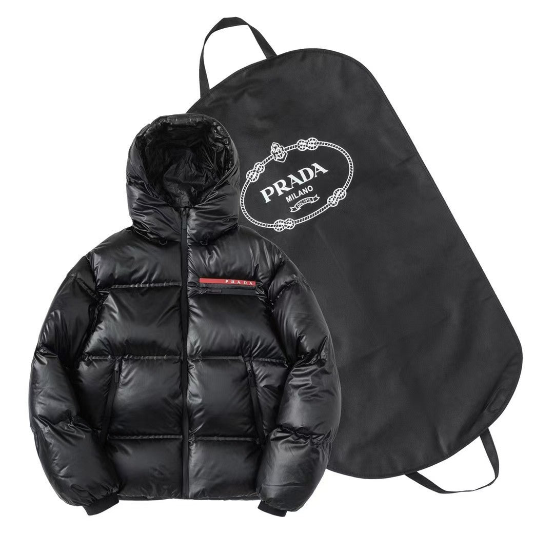 PRADA ダウンジャケット 代金引換 送料無料 おうちで試着