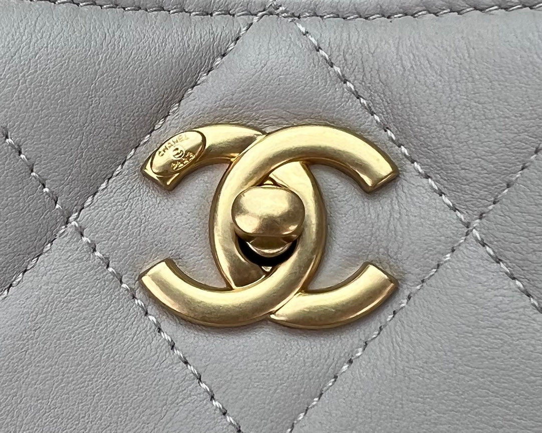 Chanel SHOPPING BAG AS3508