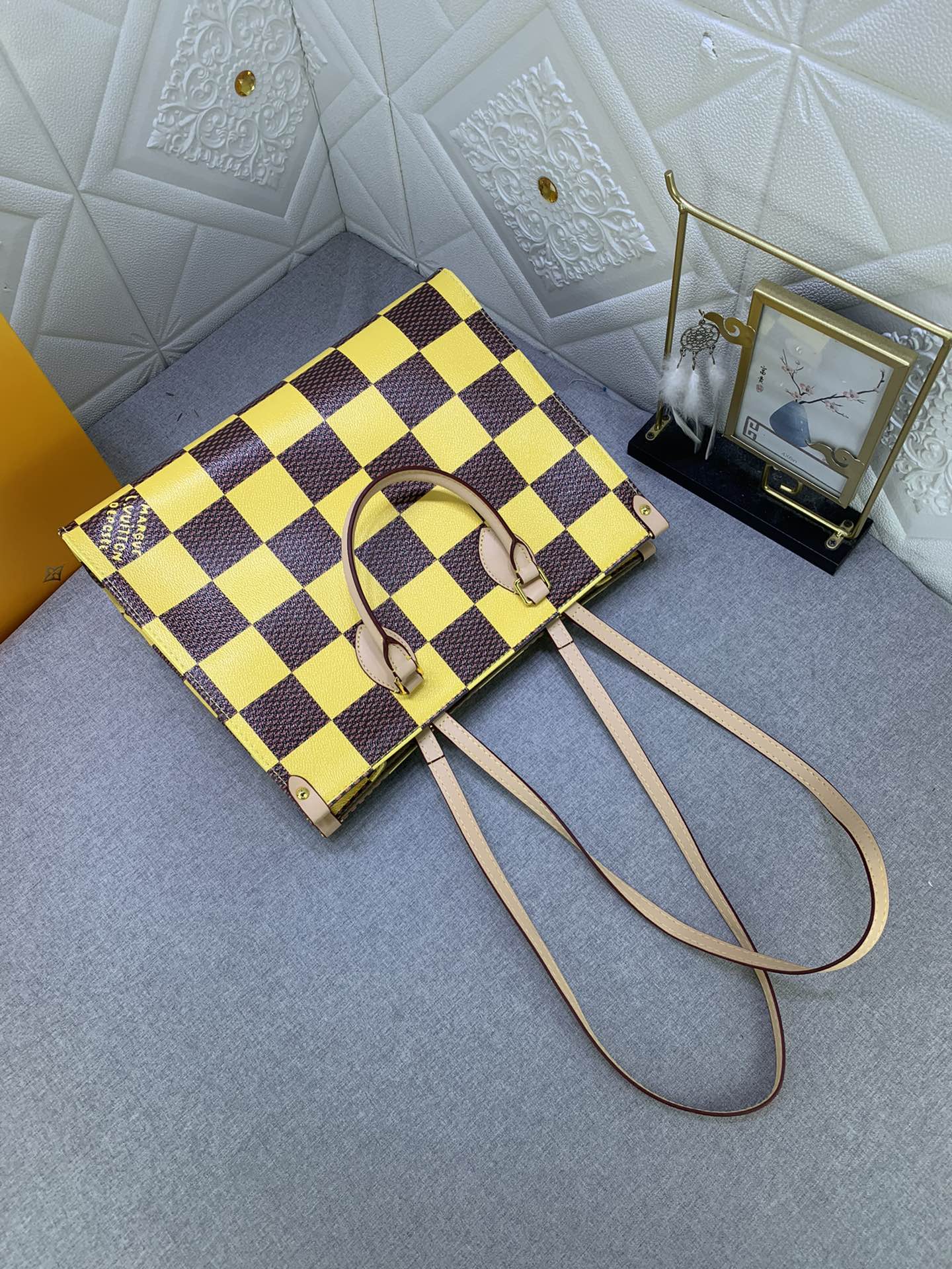 【LOUIS VUITTON】LV 新品ONTHEGO ミディアム ハンドバッグ