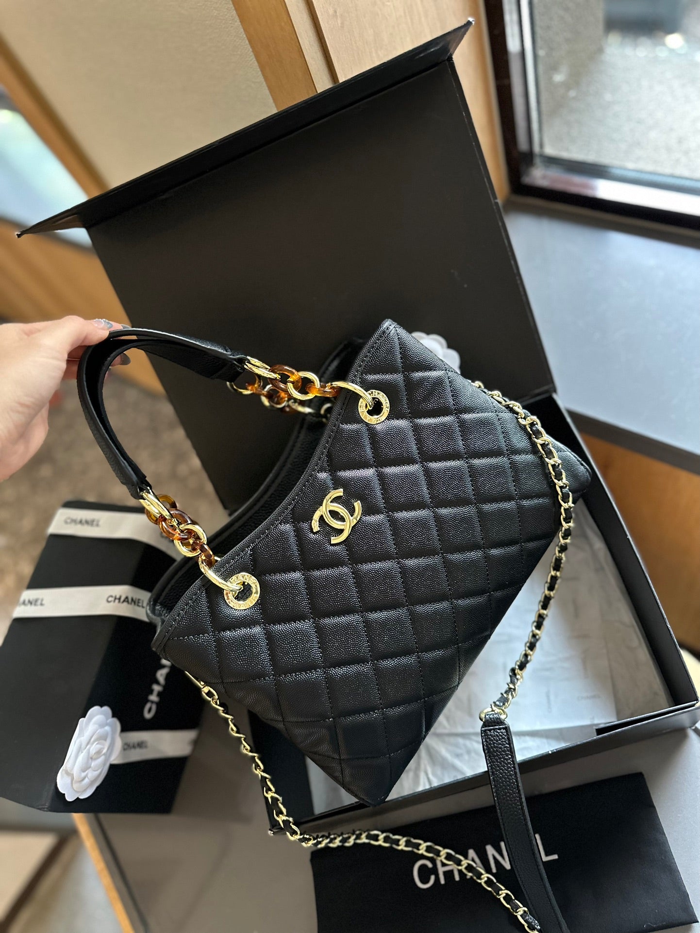 CHANEL 中世のダイヤモンド トートバッグ