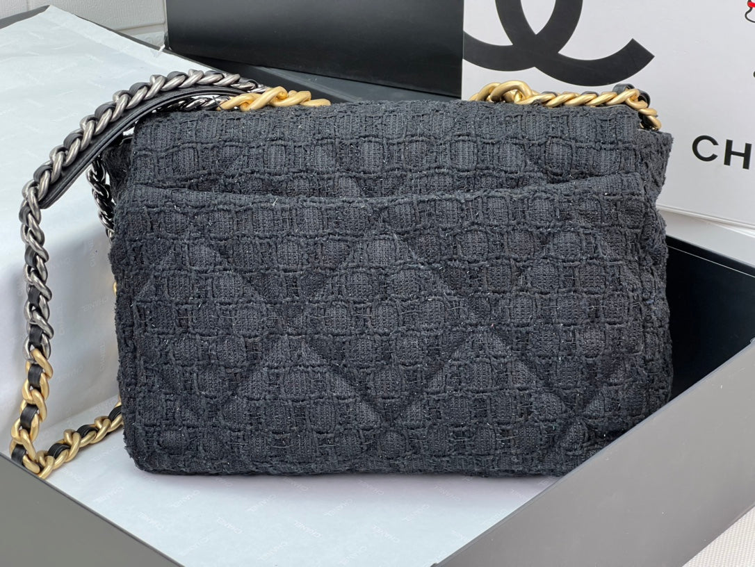 CHANEL 19 LARGE HANDBAG AS1161