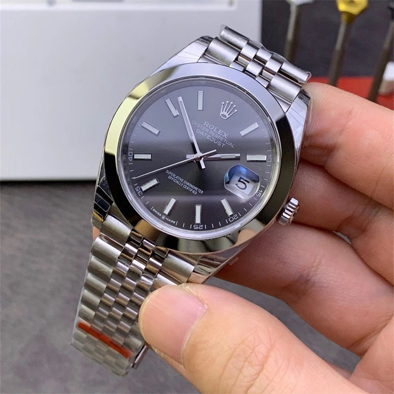 ロレックス デイトジャスト41 126300