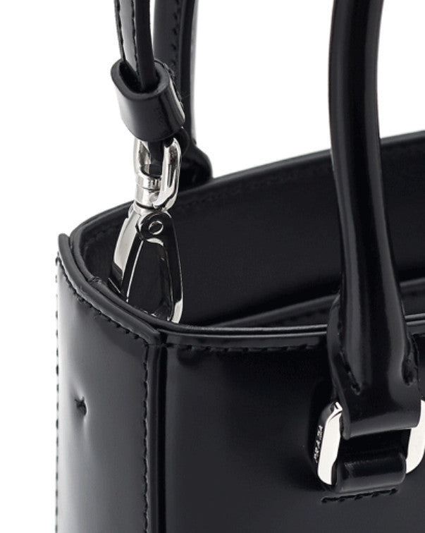 PRADAレディースショルダーバッグ☆正規品☆