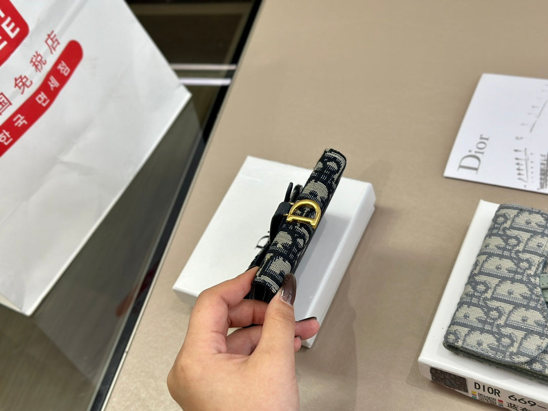 【DIOR】即発！DIOR コンパクトウォレット ミニ財布【財布】